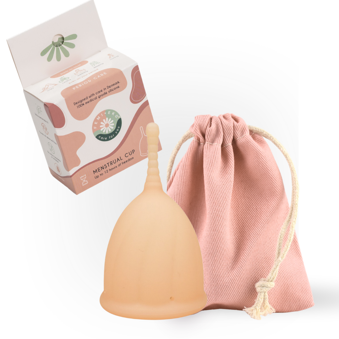 Femieko menstruationskop Str S i medicinsk silikone med emballage | reusable menstrual cup size S with packaging